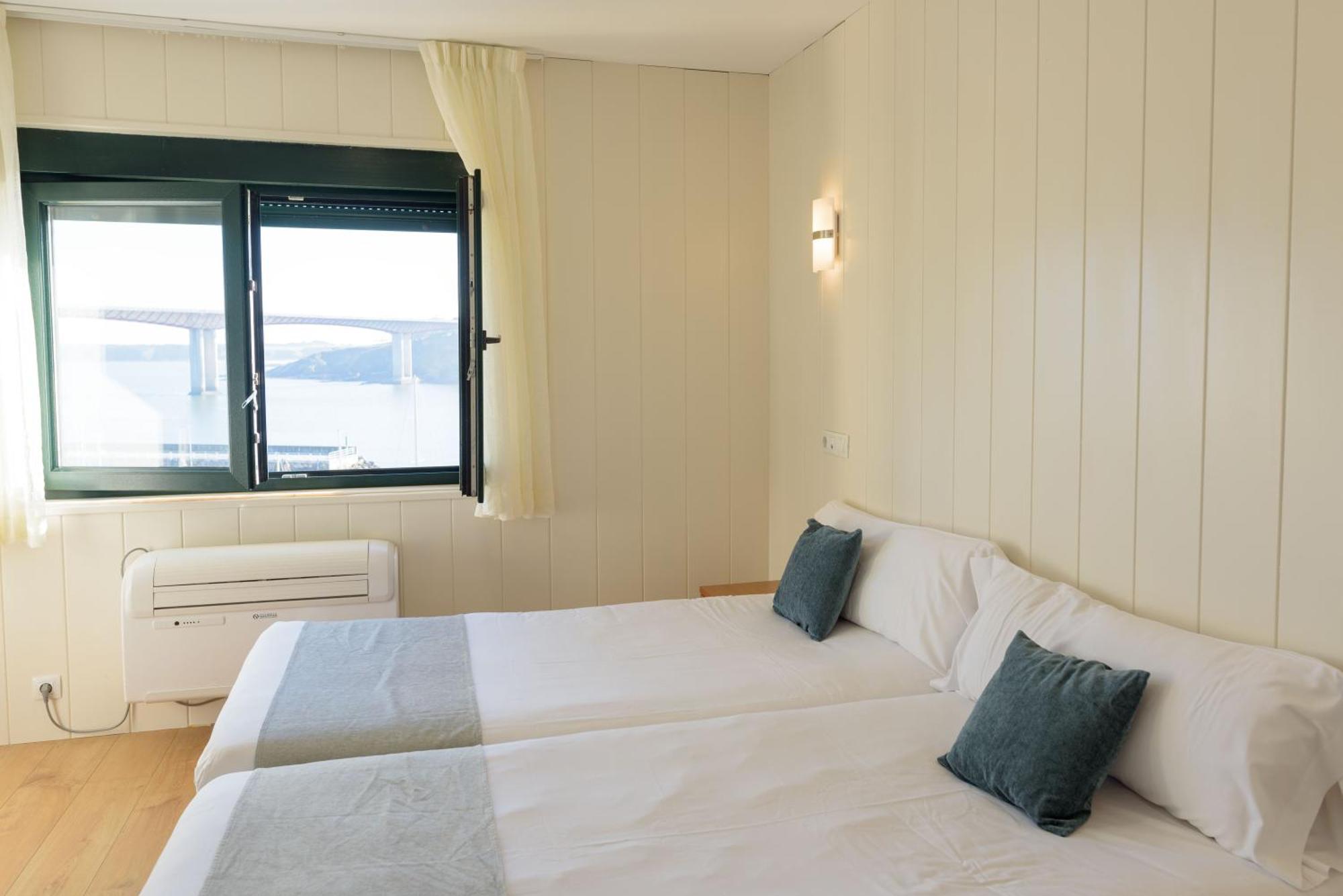Habitación Doble Estándar con vistas al mar - 2 camas